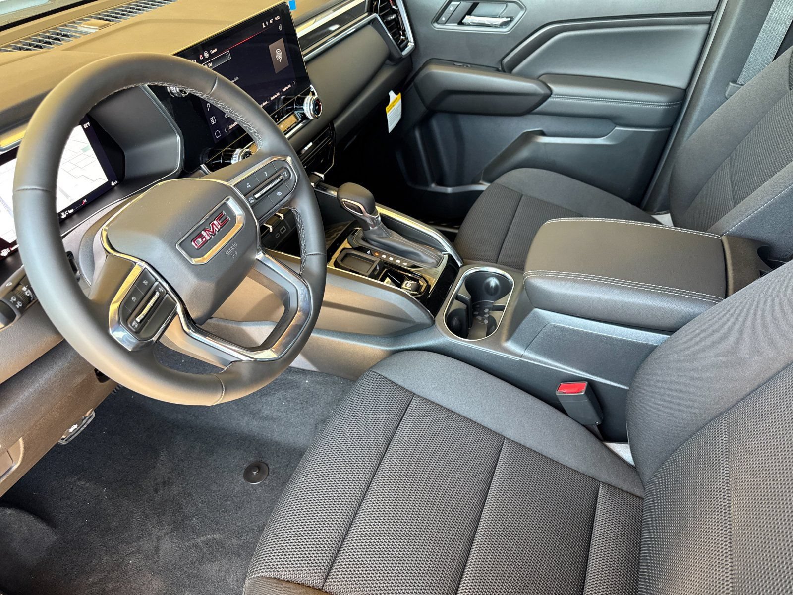 New 2026 GMC Canyon Elevation w/ Technology Package RWD image 10