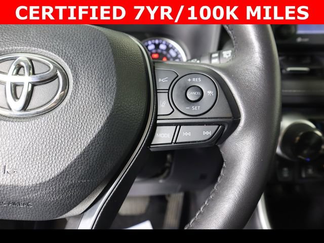 Used 2022 Toyota RAV4 XLE Premium image 36