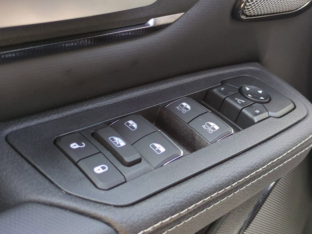 New 2026 RAM 1500 Rebel w/ Rebel Level 2 Equipment Group image 25