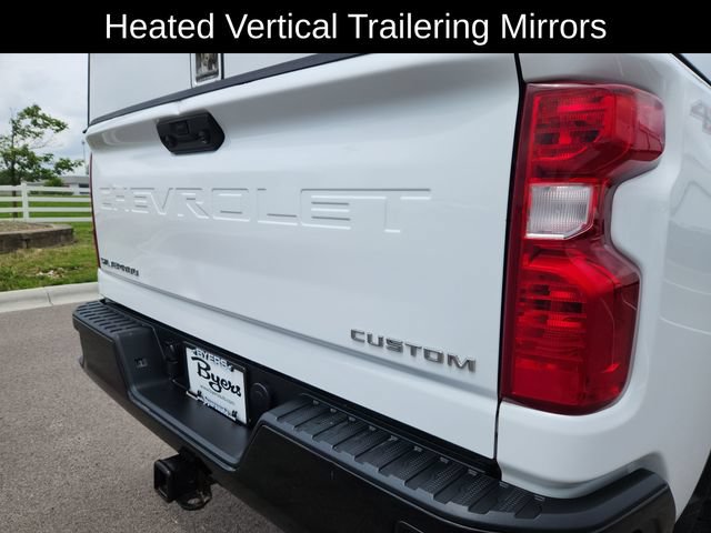 Used 2023 Chevrolet Silverado 2500 Custom w/ Custom Convenience Package AWD/4WD image 15