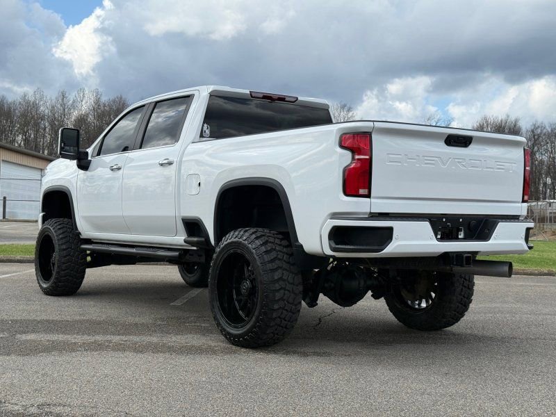 Used 2025 Chevrolet Silverado 2500 LT w/ Z71 Chrome Sport Edition AWD/4WD image 7