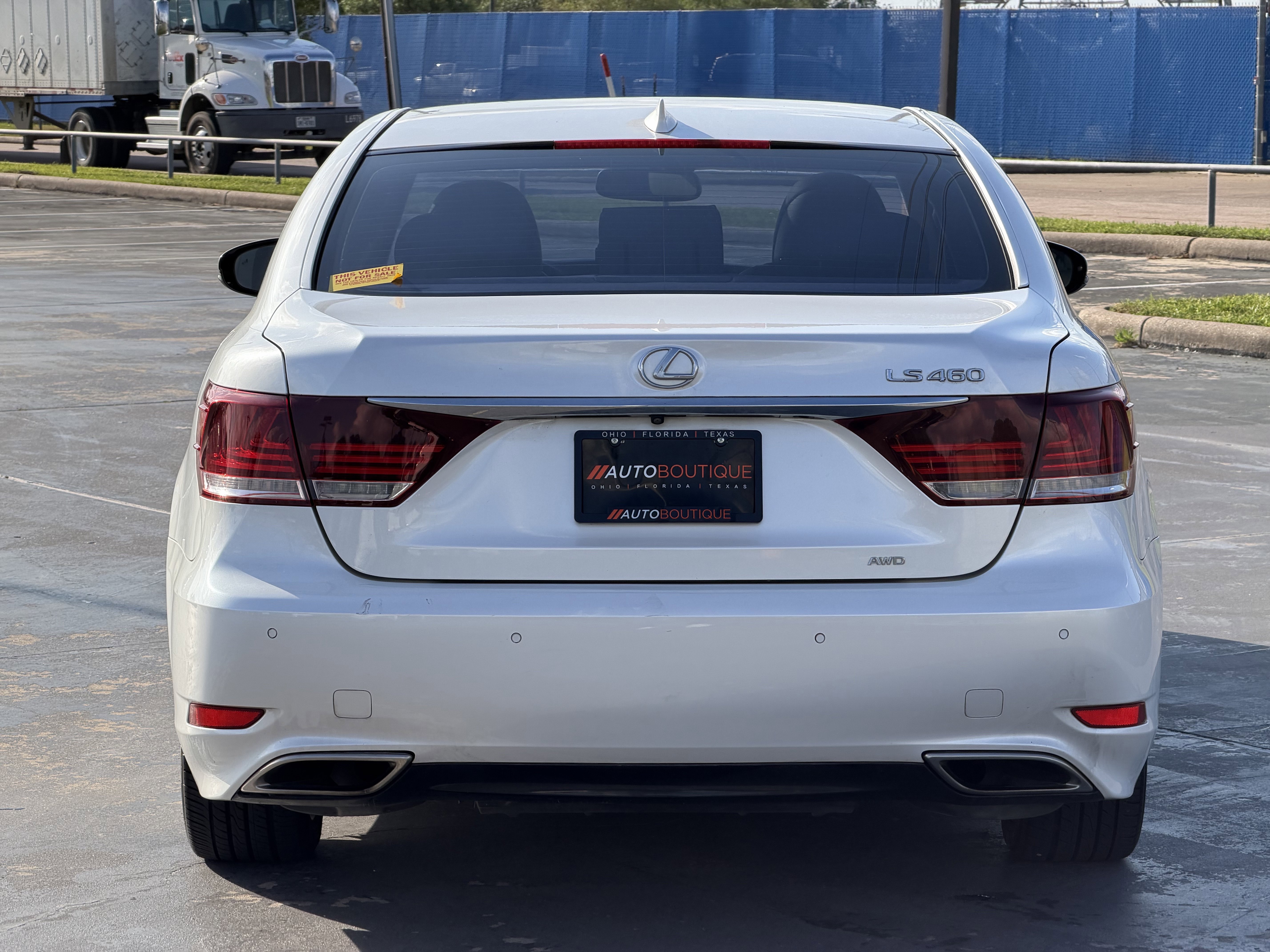 Used 2016 Lexus LS 460 AWD w/ Comfort Package image 8