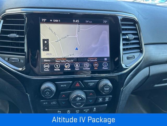 Used 2019 Jeep Grand Cherokee Altitude AWD/4WD image 5