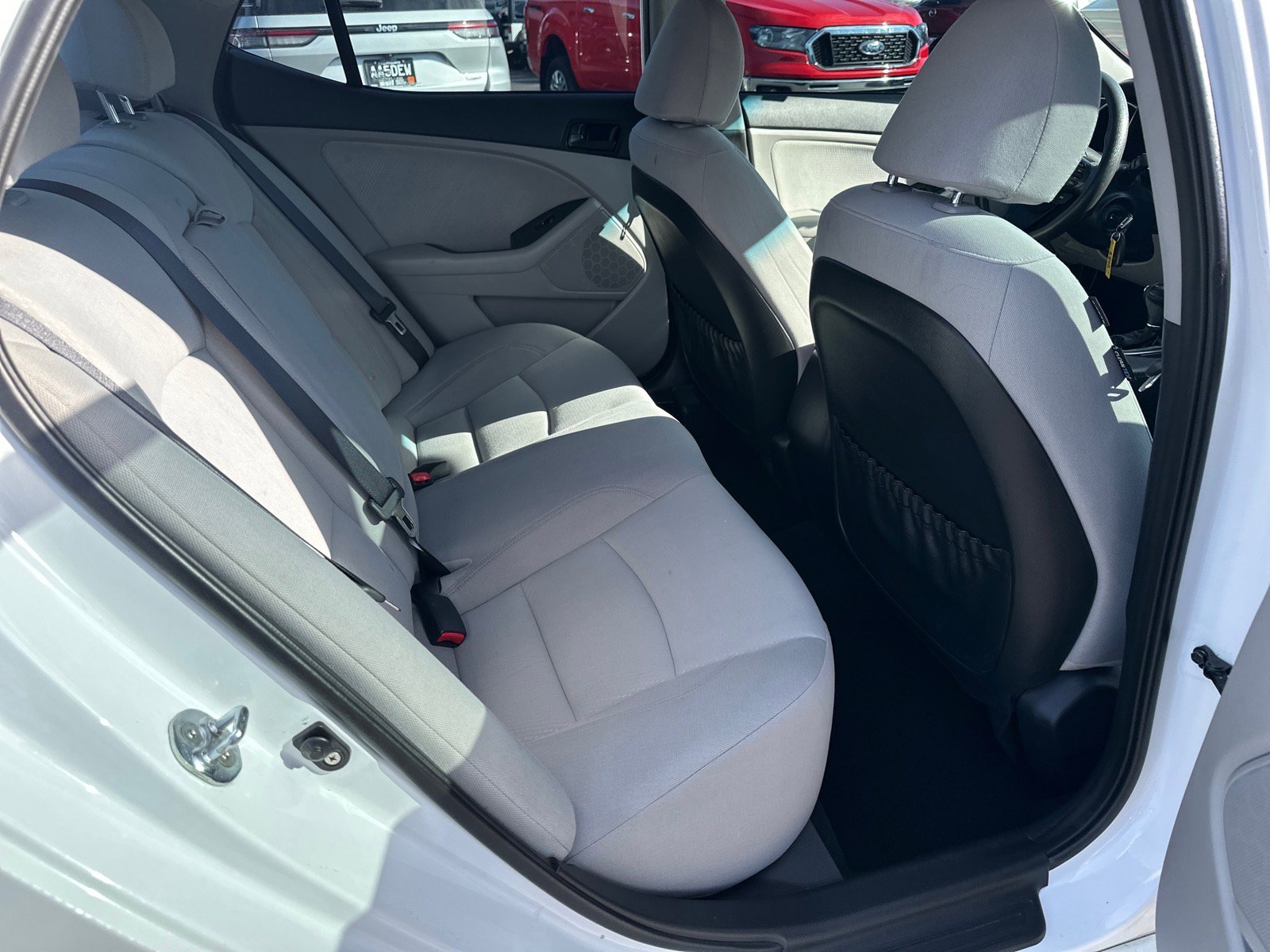 Used 2015 Kia Optima LX image 15