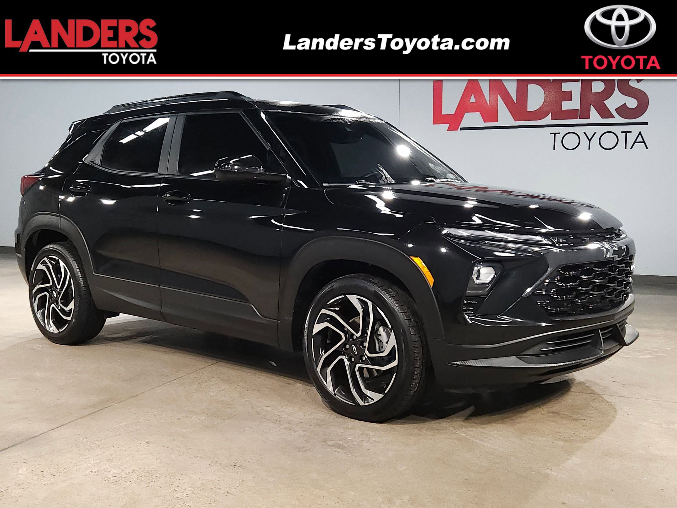 Used 2025 Chevrolet TrailBlazer RS w/ Convenience Package image 1