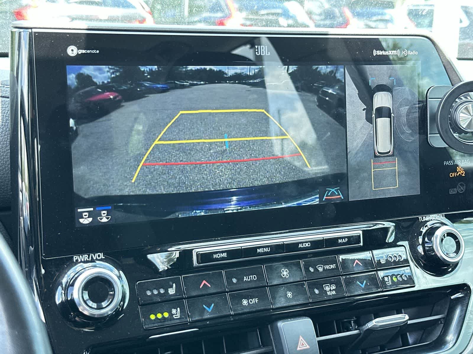 Used 2022 Toyota Highlander Limited FWD image 19