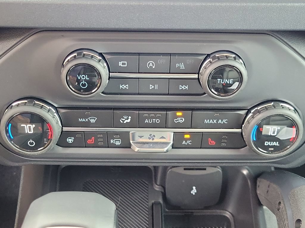 New 2026 Ford Bronco Outer Banks w/ Sasquatch Package AWD/4WD image 26