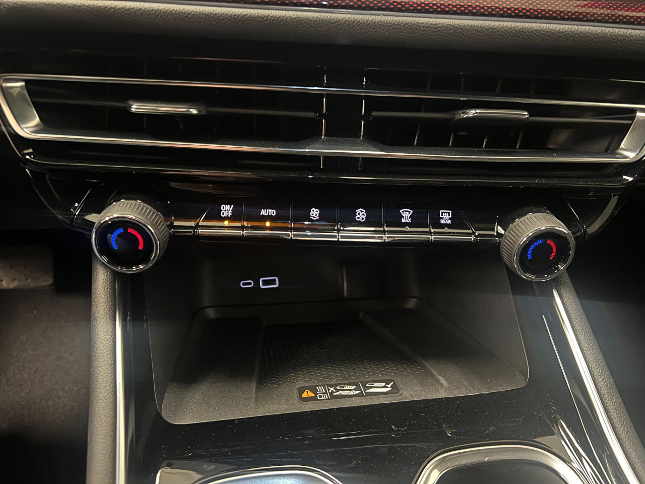 New 2026 Chevrolet Traverse Z71 w/ Enhanced Driving Package image 57