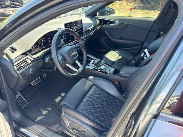 Used 2023 Audi S4 Premium Plus w/ Premium Plus Package AWD/4WD image 5