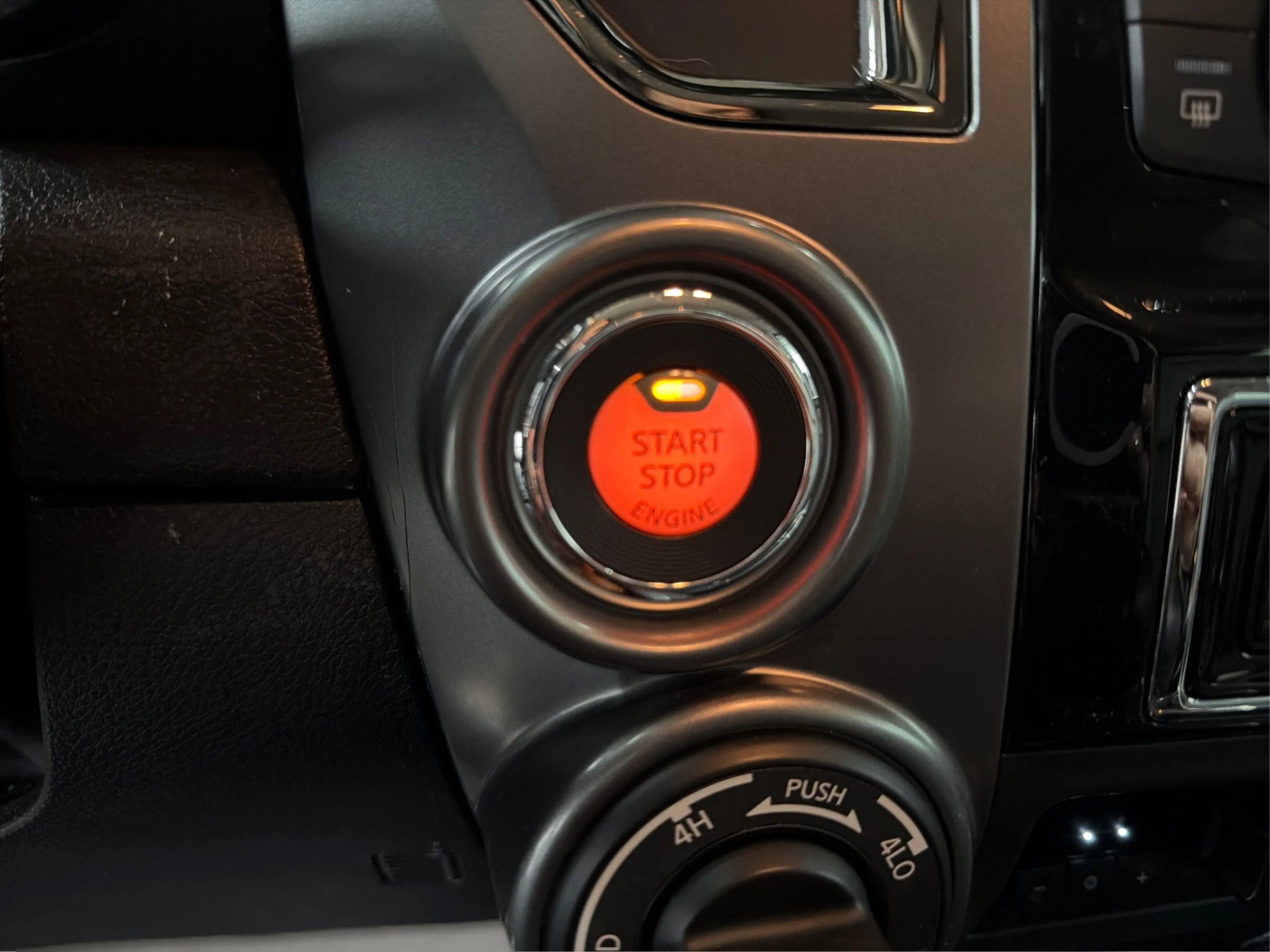 Used 2019 Nissan Titan Platinum Reserve w/ Platinum Utility Package AWD/4WD image 24