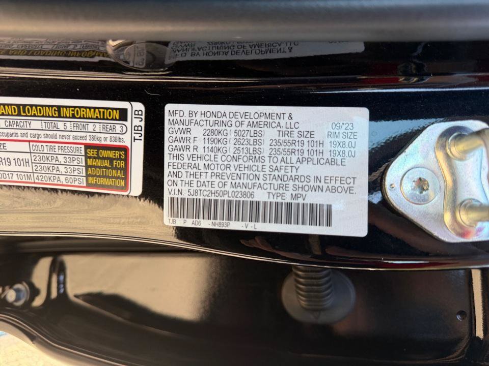 Used 2023 Acura RDX w/ Technology Package AWD/4WD image 35