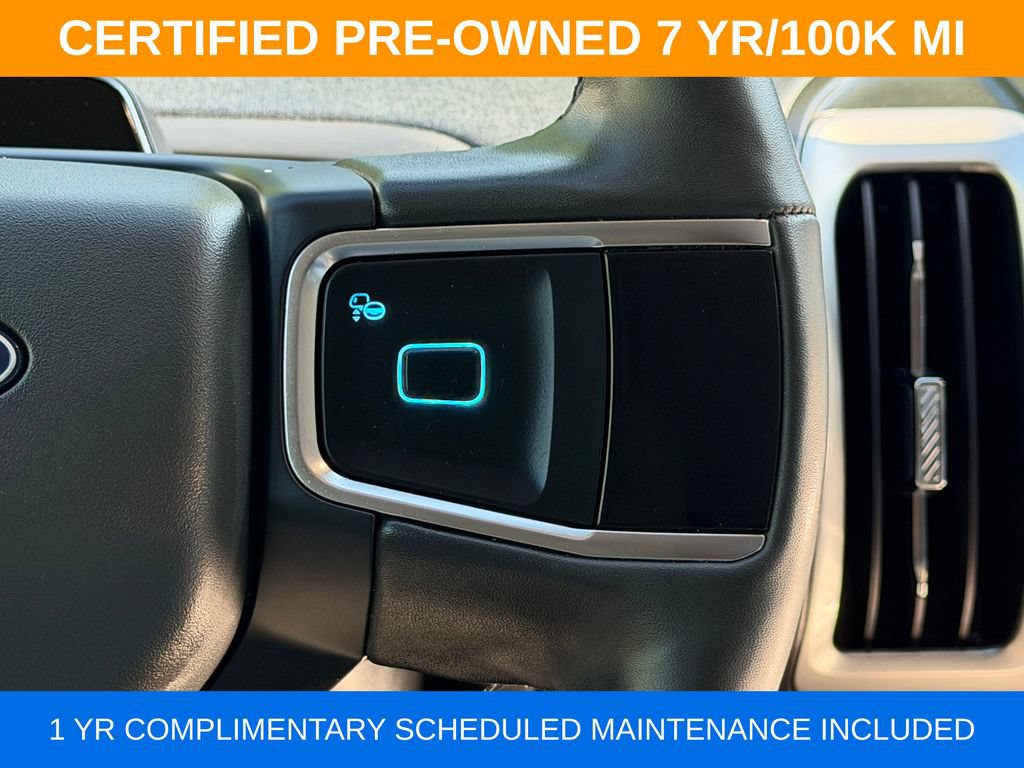 Used 2025 Ford Expedition Max Active AWD/4WD image 17
