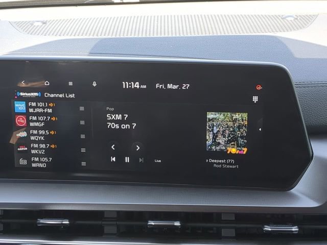 Used 2025 Kia Telluride S image 13