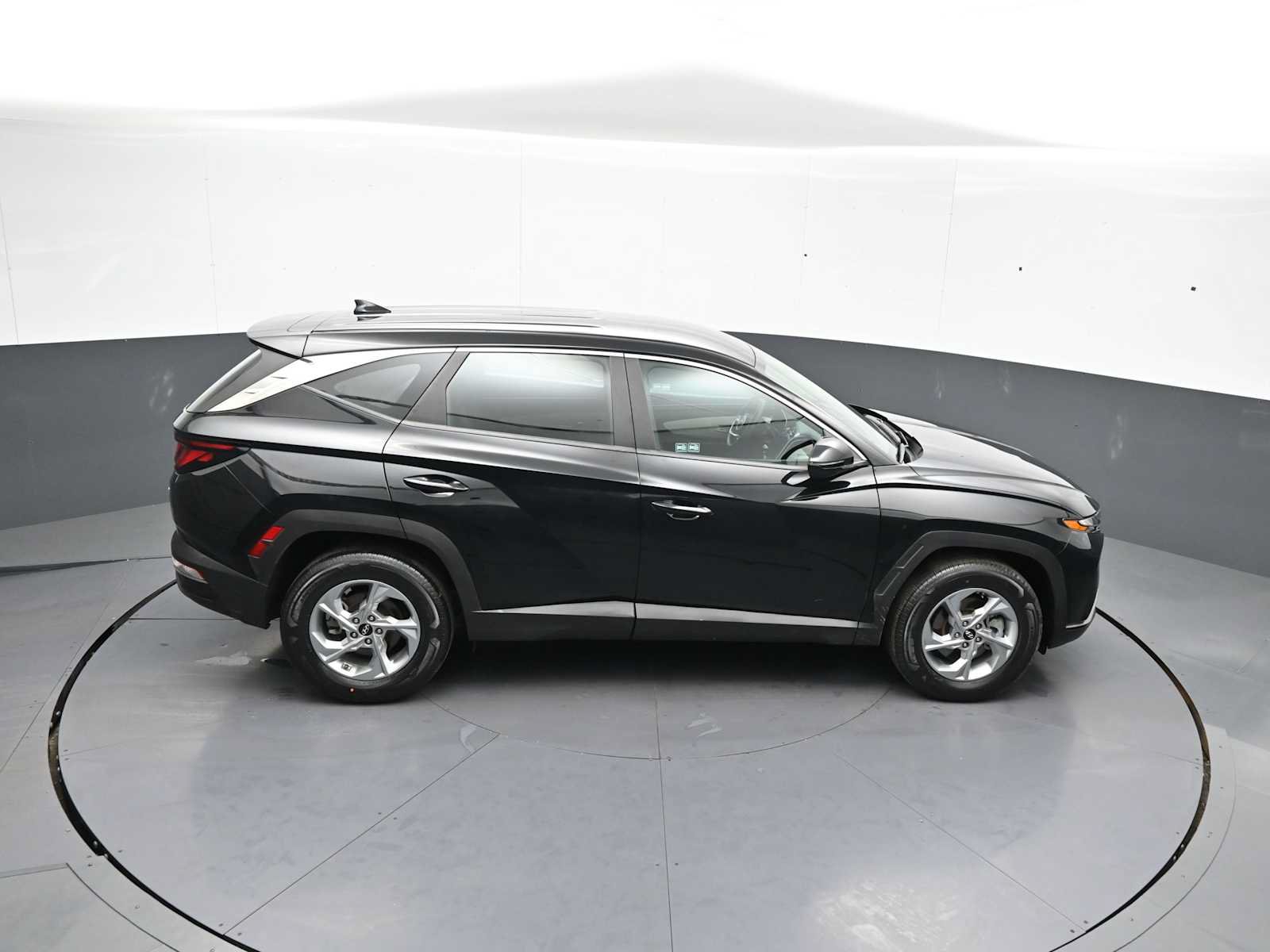 Used 2022 Hyundai Tucson SE AWD/4WD image 36