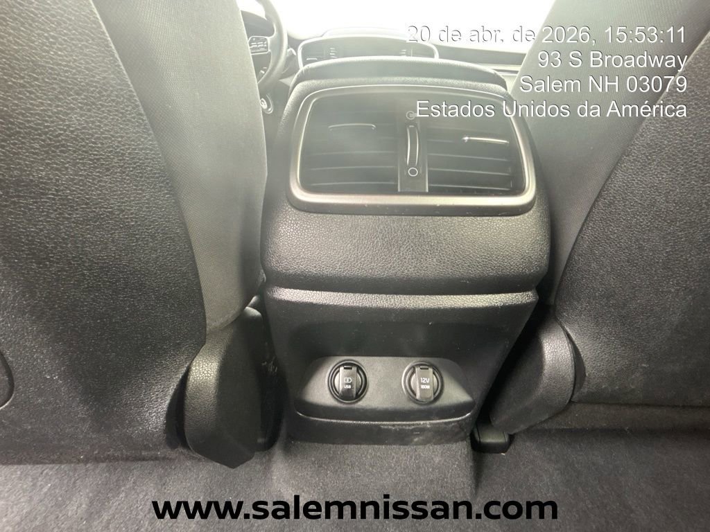 Used 2019 Kia Sorento LX image 14