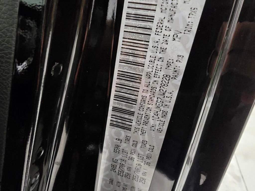 Certified 2018 Jeep Wrangler Unlimited Sahara image 14