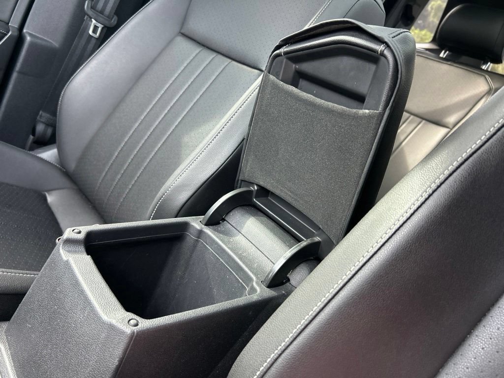 Certified 2023 Volkswagen Tiguan SE R-Line FWD image 39
