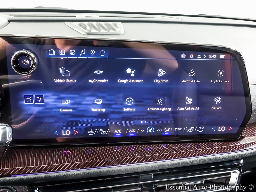 New 2026 Chevrolet Traverse RS w/ LPO, Floor Liner Package image 17