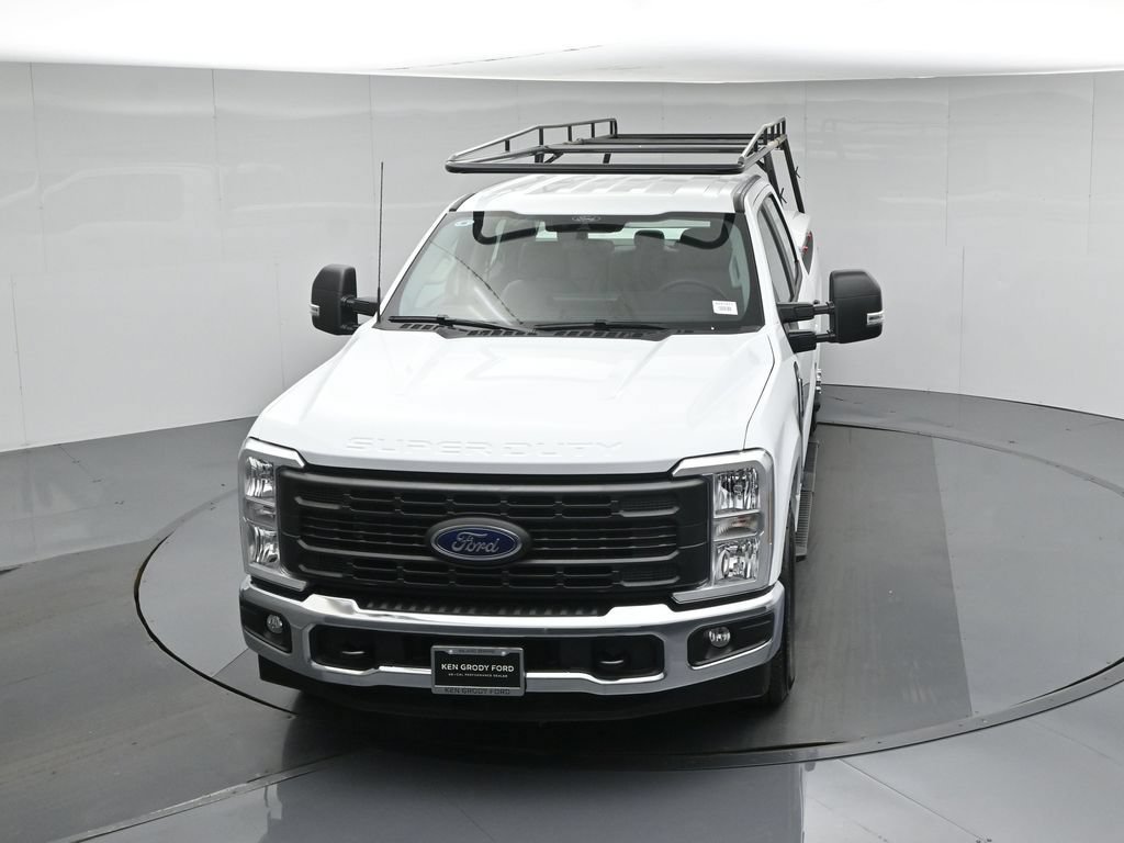 New 2026 Ford F350 XL w/ XL Chrome Package RWD image 42