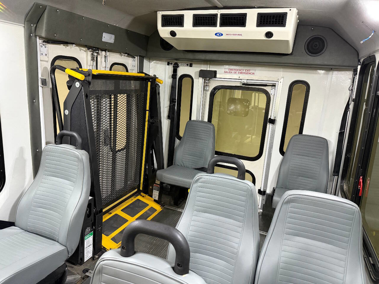 Used 2016 Ford E-350 and Econoline 350 Super Duty w/ Shuttle Bus Prep Package image 65