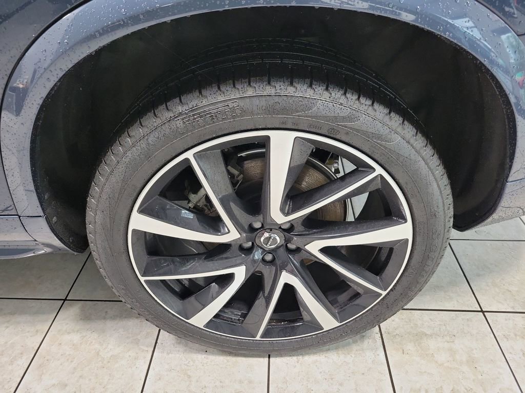 Used 2025 Volvo XC90 B5 Plus w/ Protection Package Premier image 51