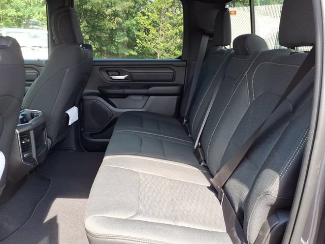 New 2026 RAM 1500 Express AWD/4WD image 13