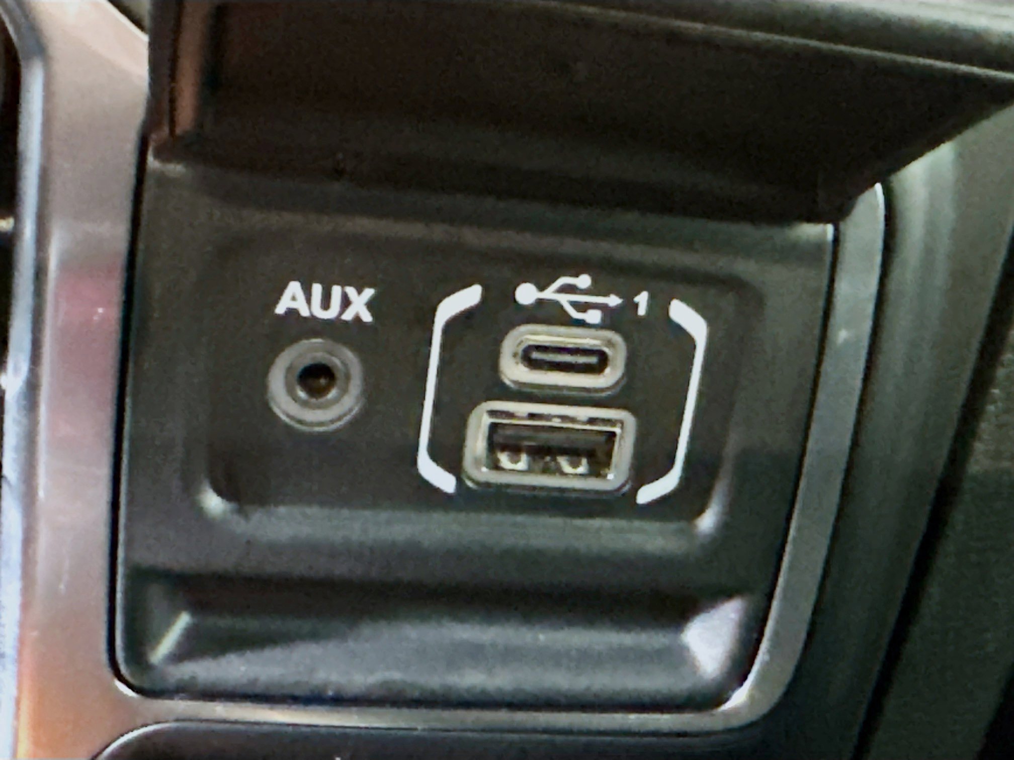 Used 2023 Jeep Wrangler Sahara w/ Cold Weather Group image 26