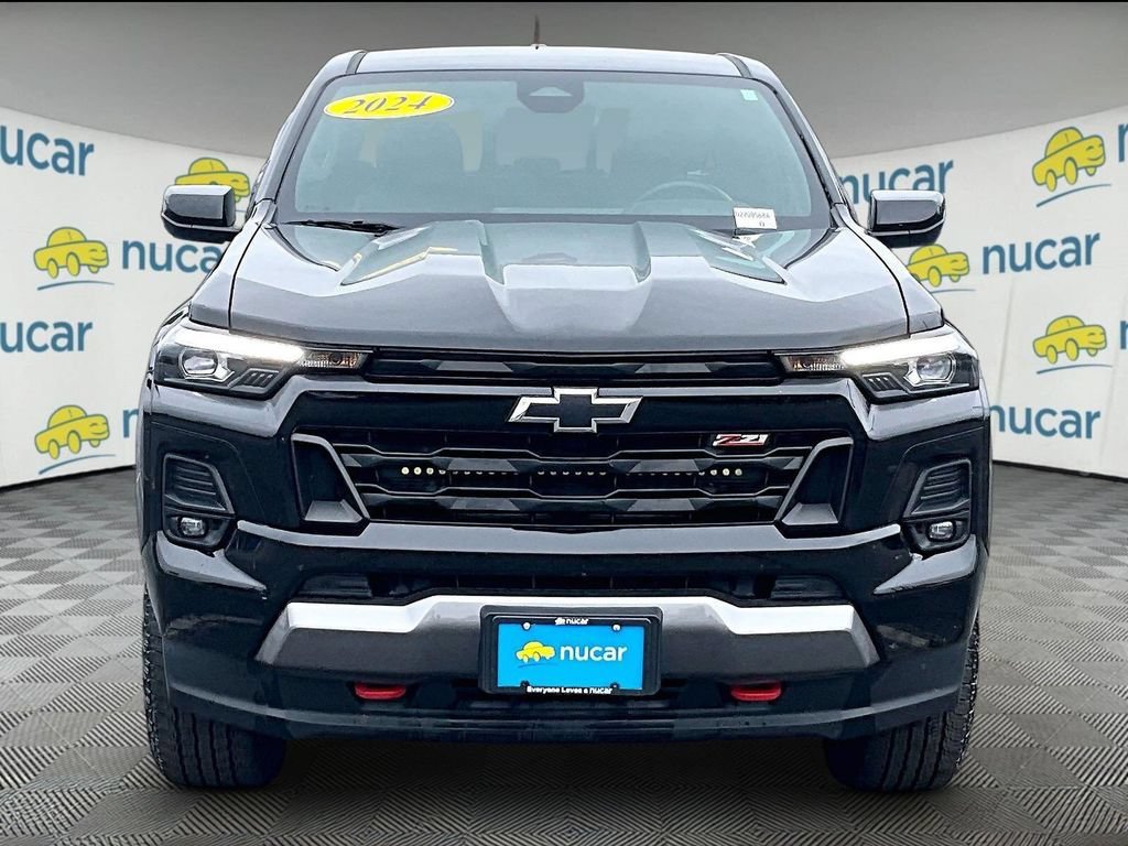 Used 2024 Chevrolet Colorado Z71 w/ Z71 Convenience Package 2 AWD/4WD image 2