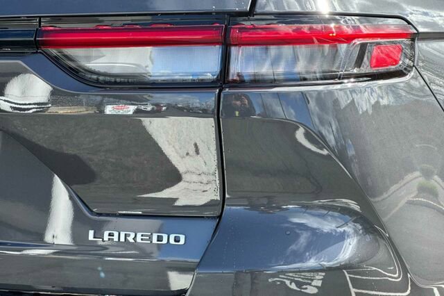 New 2026 Jeep Grand Cherokee Laredo X image 23