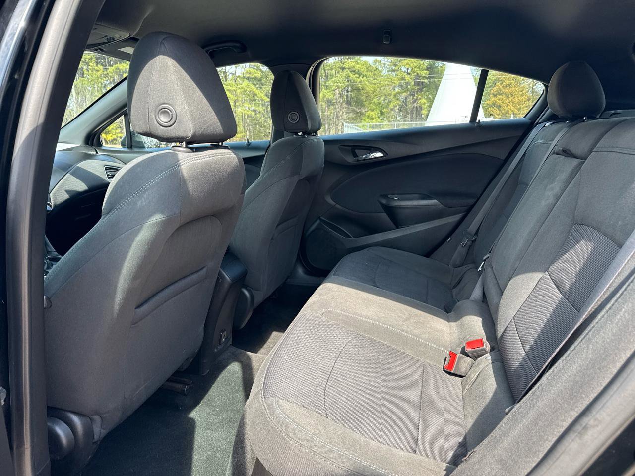 Used 2017 Chevrolet Cruze LT w/ RS Package image 16