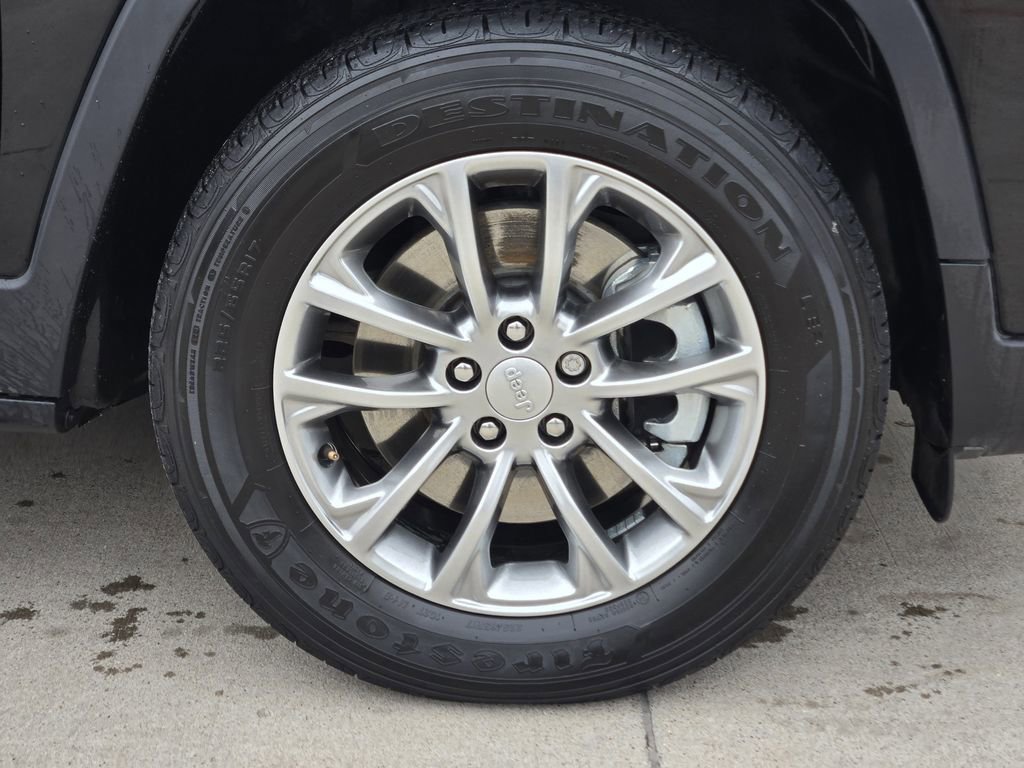 Used 2022 Jeep Cherokee Latitude Lux image 14