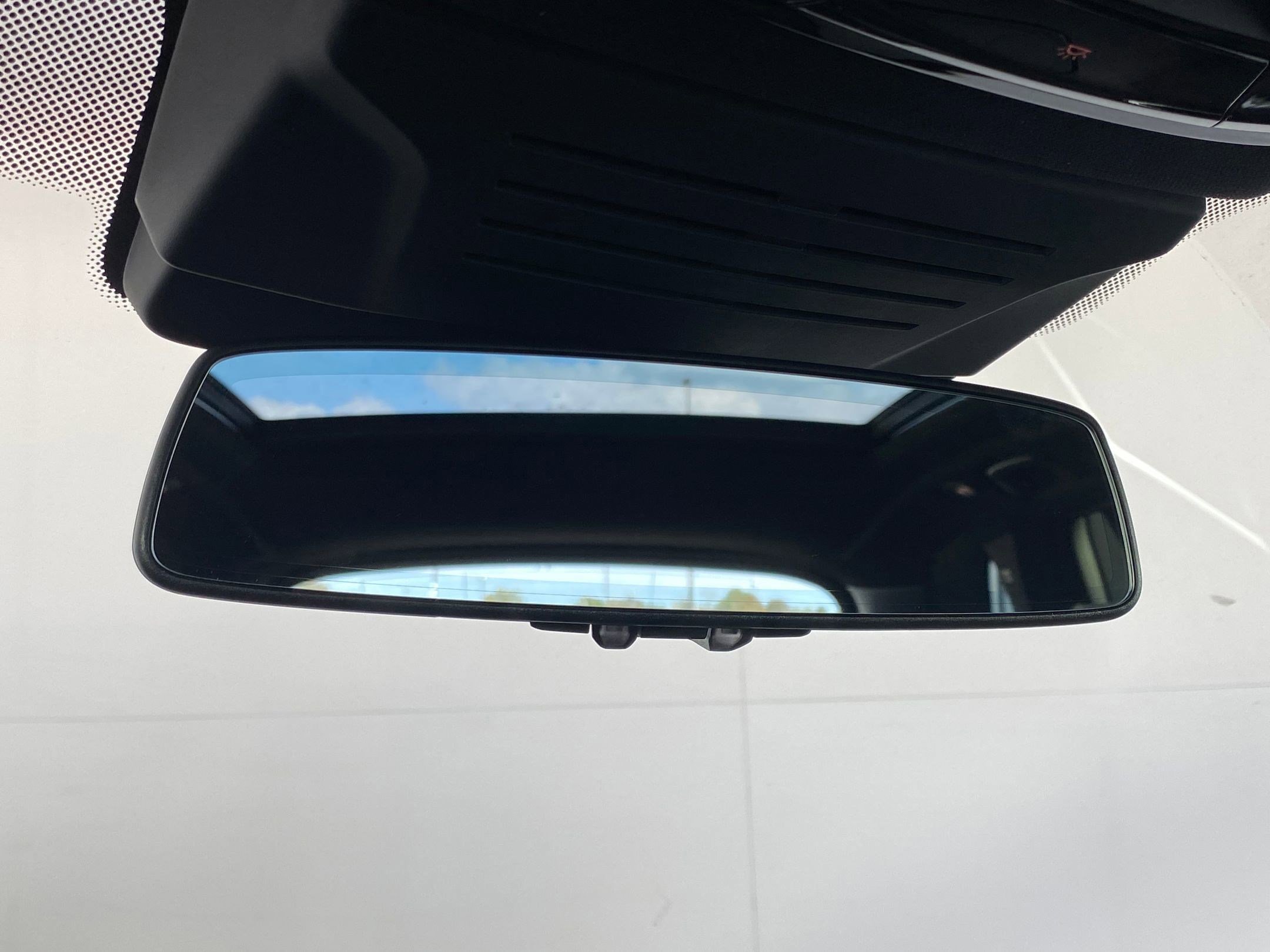 Used 2026 BMW X5 sDrive40i w/ Premium Package image 17