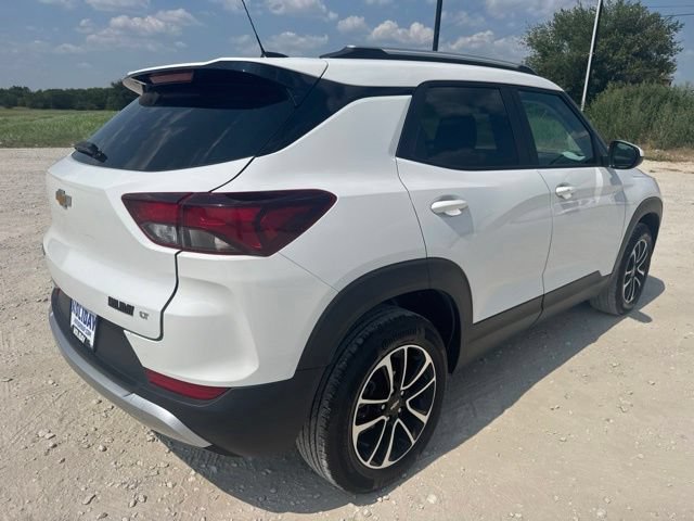 Used 2025 Chevrolet TrailBlazer LT AWD/4WD image 6