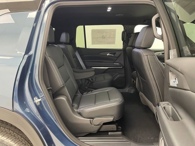 New 2026 Chevrolet Traverse LT w/ Driver Confidence Package AWD/4WD image 14