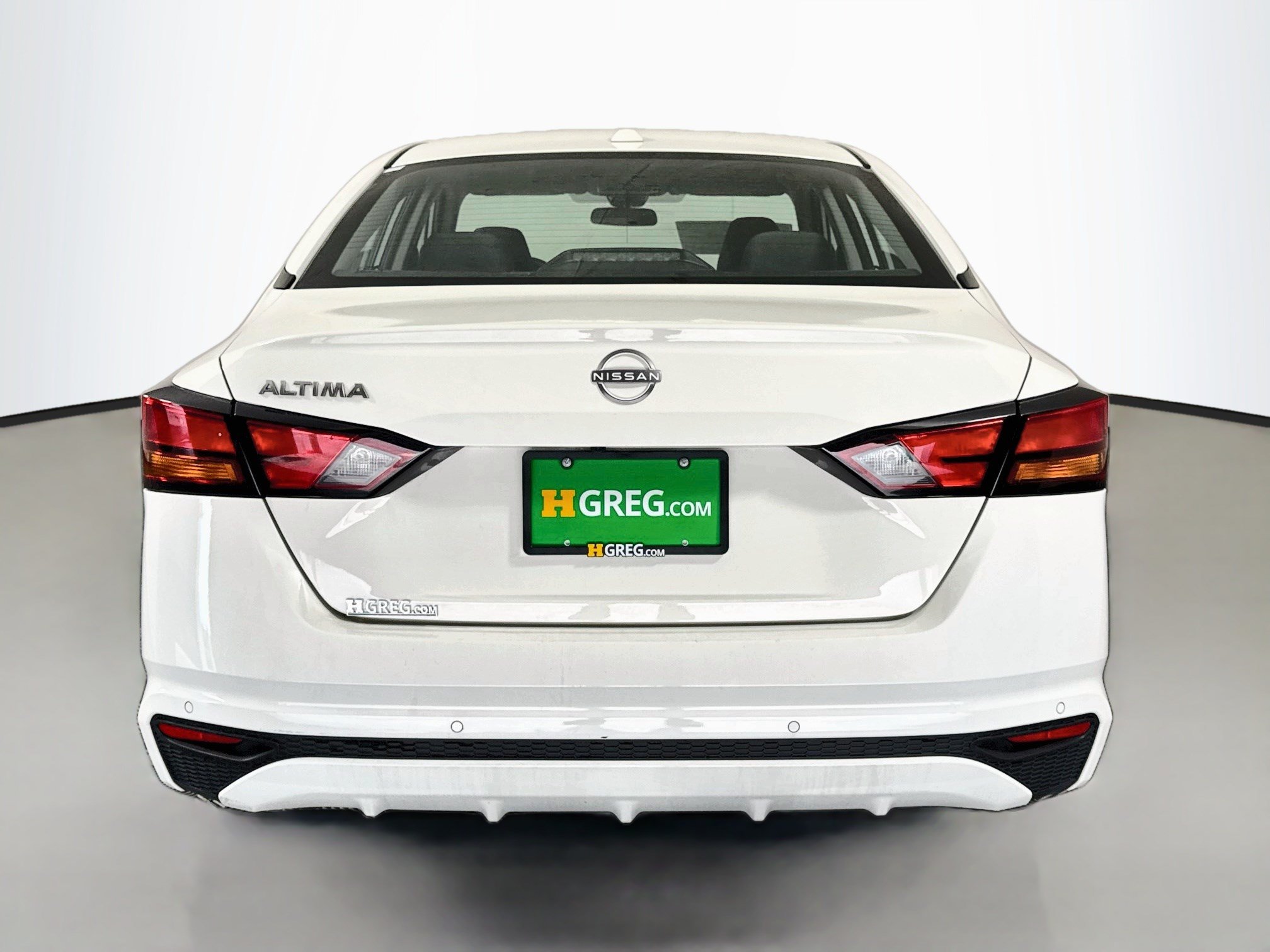 Used 2025 Nissan Altima 2.5 SV FWD image 8