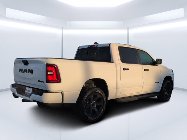 Used 2026 RAM 1500 Express AWD/4WD image 3