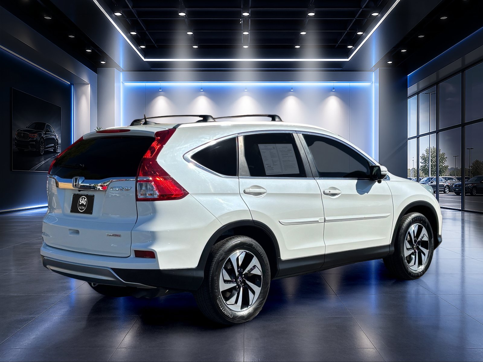 Used 2015 Honda CR-V Touring image 4