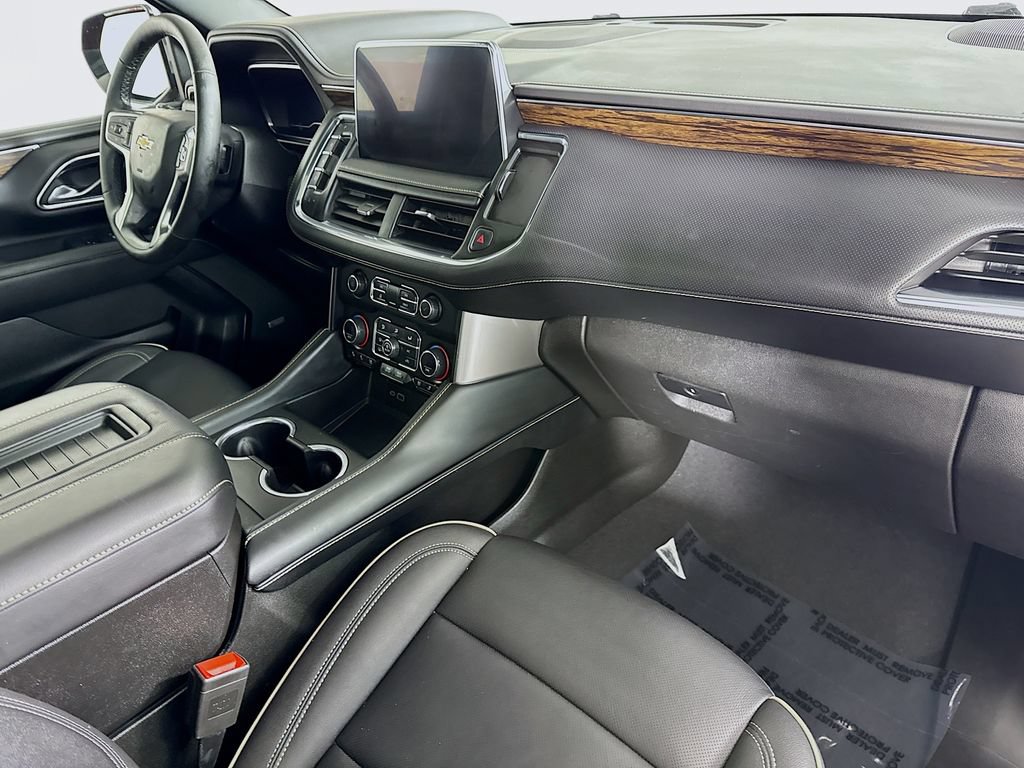 Used 2023 Chevrolet Tahoe Premier w/ Premium Package 2 AWD/4WD image 36