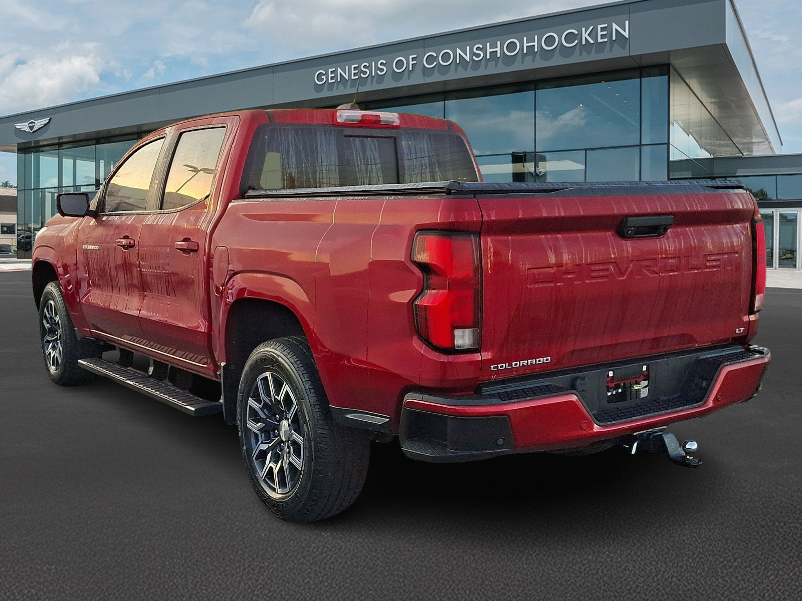 Used 2023 Chevrolet Colorado LT w/ LT Convenience Package III RWD image 4