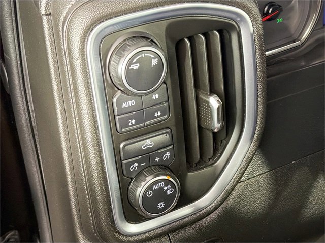 Used 2019 Chevrolet Silverado 1500 LT image 10