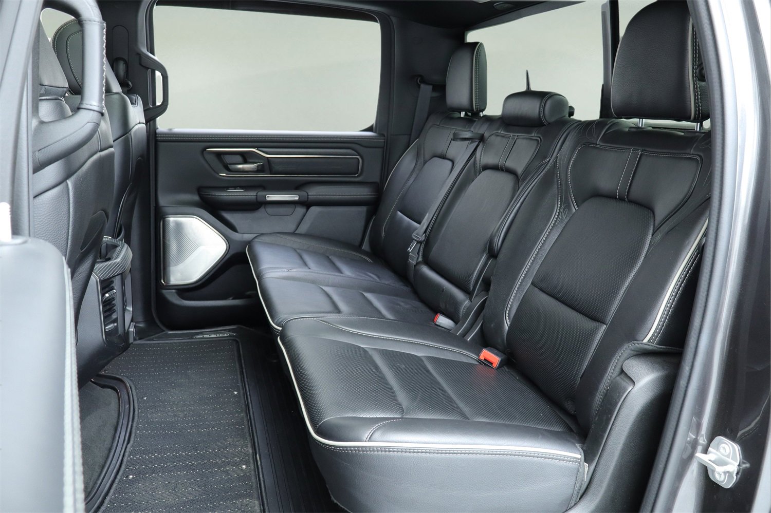 Used 2021 RAM 1500 Limited w/ Night Edition image 25