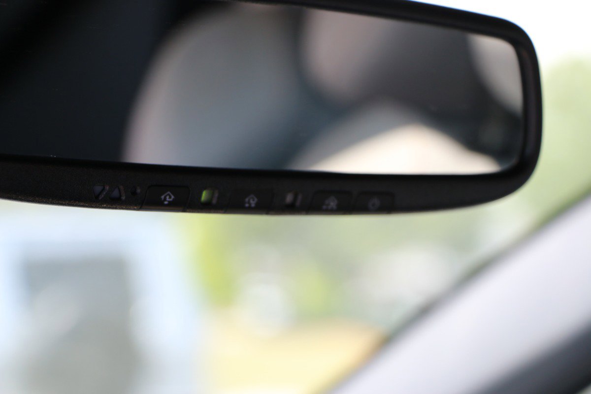 Used 2021 Toyota Sienna XSE FWD image 25