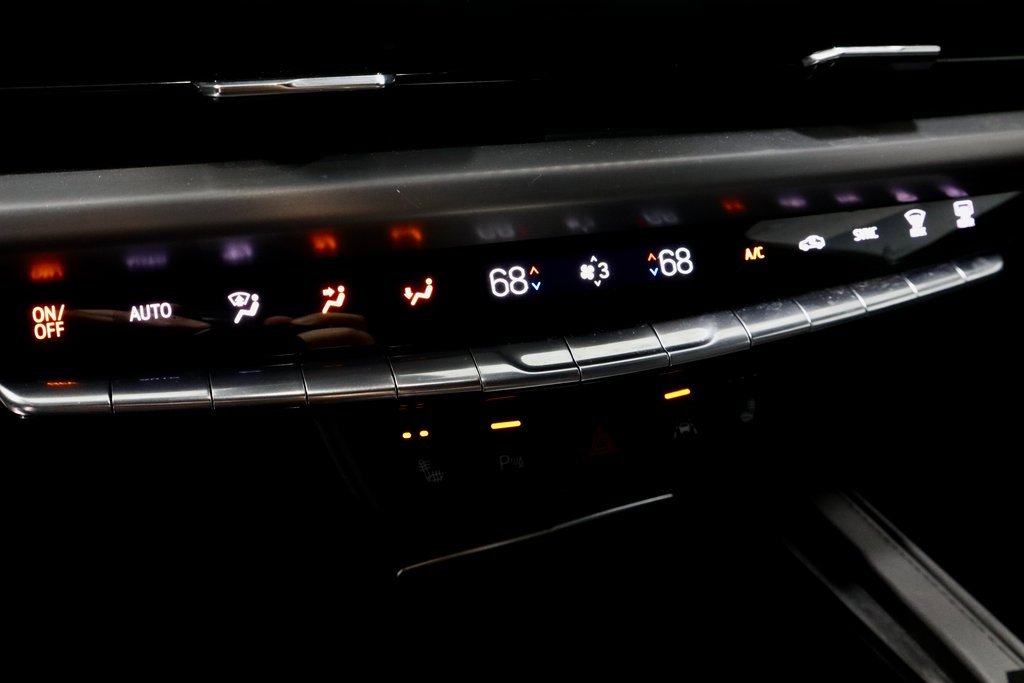 Used 2025 Cadillac XT4 Premium Luxury w/ Cold Weather Package image 32