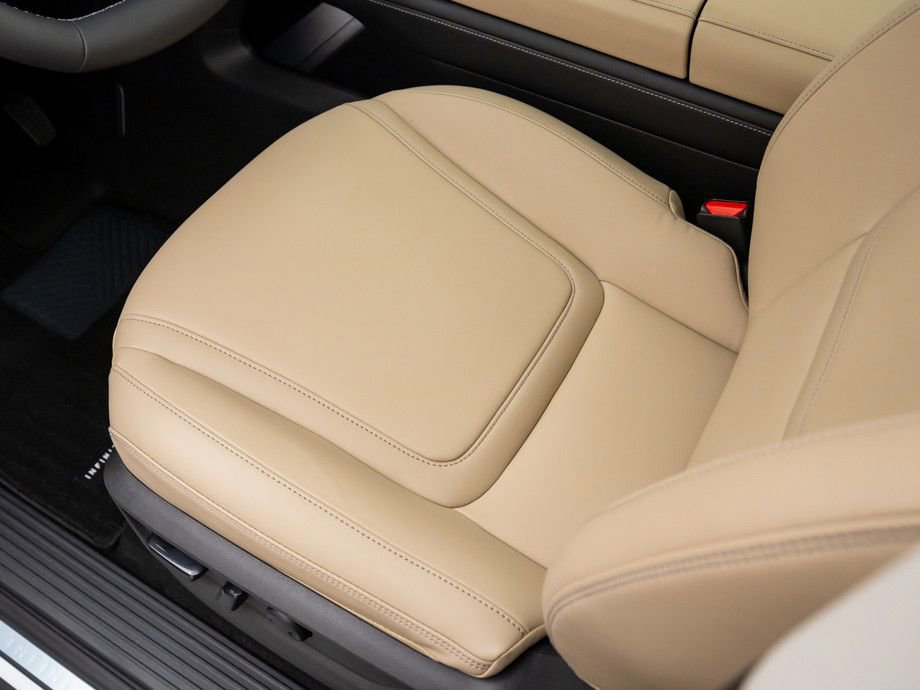 New 2026 INFINITI QX80 Pure w/ Cargo Package image 14