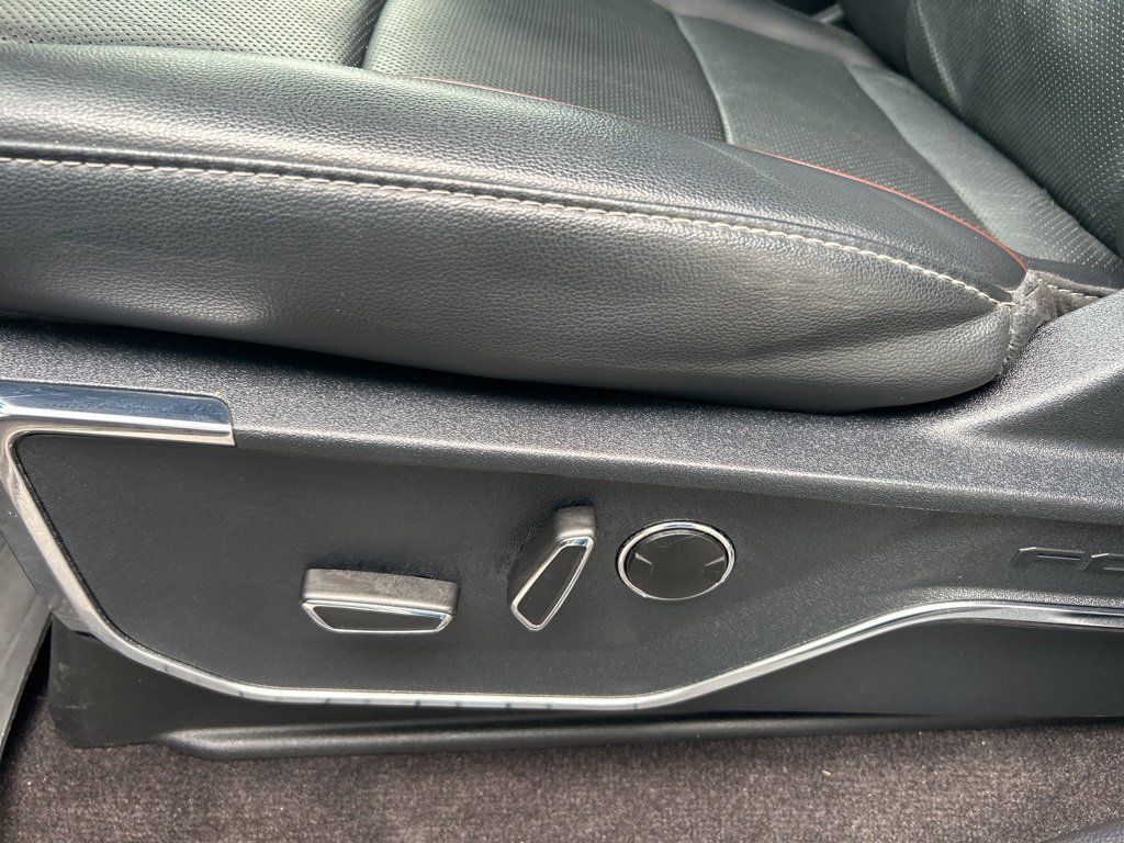 Used 2021 Ford F150 Lariat image 9