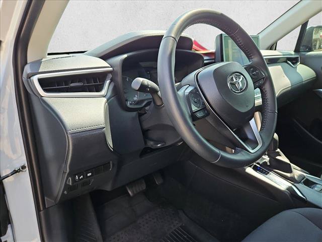 Used 2024 Toyota Corolla Cross LE FWD image 10