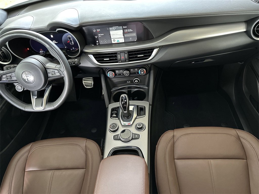 Used 2024 Alfa Romeo Stelvio Ti image 19