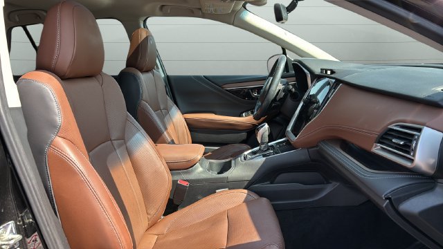 Used 2020 Subaru Outback Touring AWD/4WD image 25