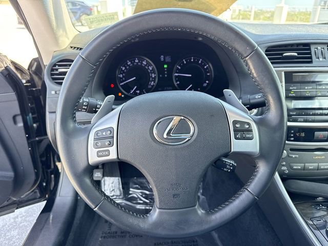 Used 2012 Lexus IS 250C w/ Luxury Pkg RWD image 14