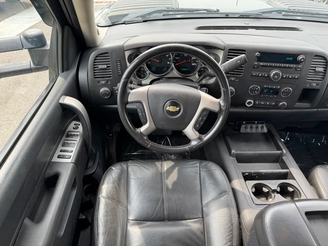 Used 2011 Chevrolet Silverado 3500 LT w/ Interior Plus Package AWD/4WD image 8